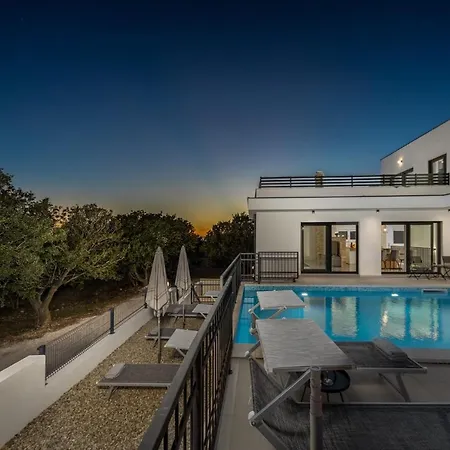 Villa Beautiful Loto, In Dalmatia, With A Pool Posedarje
